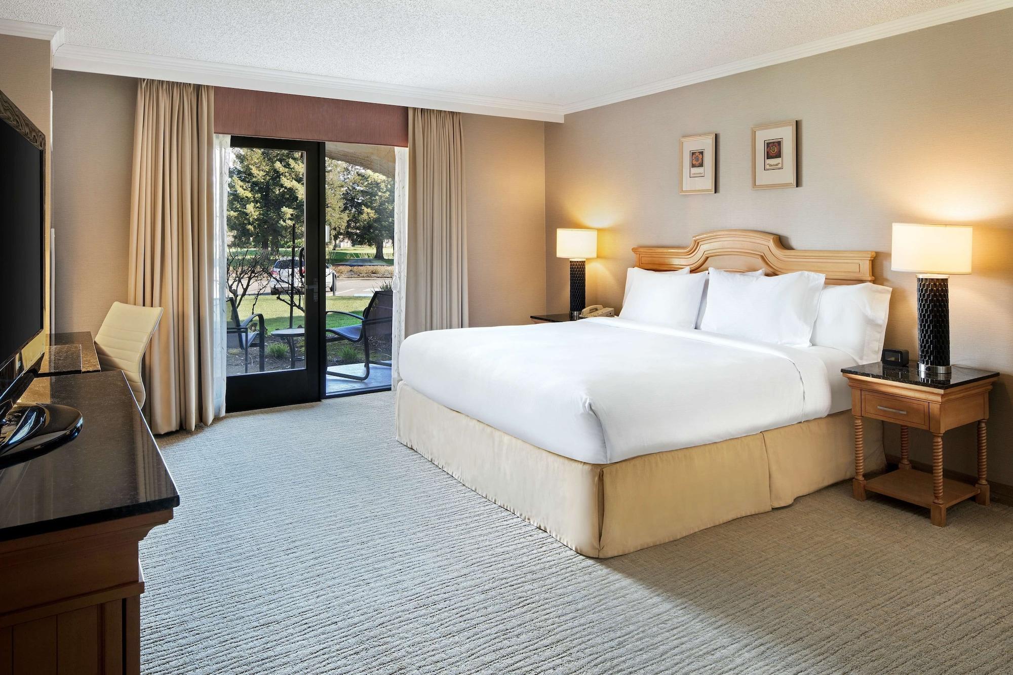 Doubletree By Hilton Sonoma Wine Country Hotel Rohnert Park Exterior photo